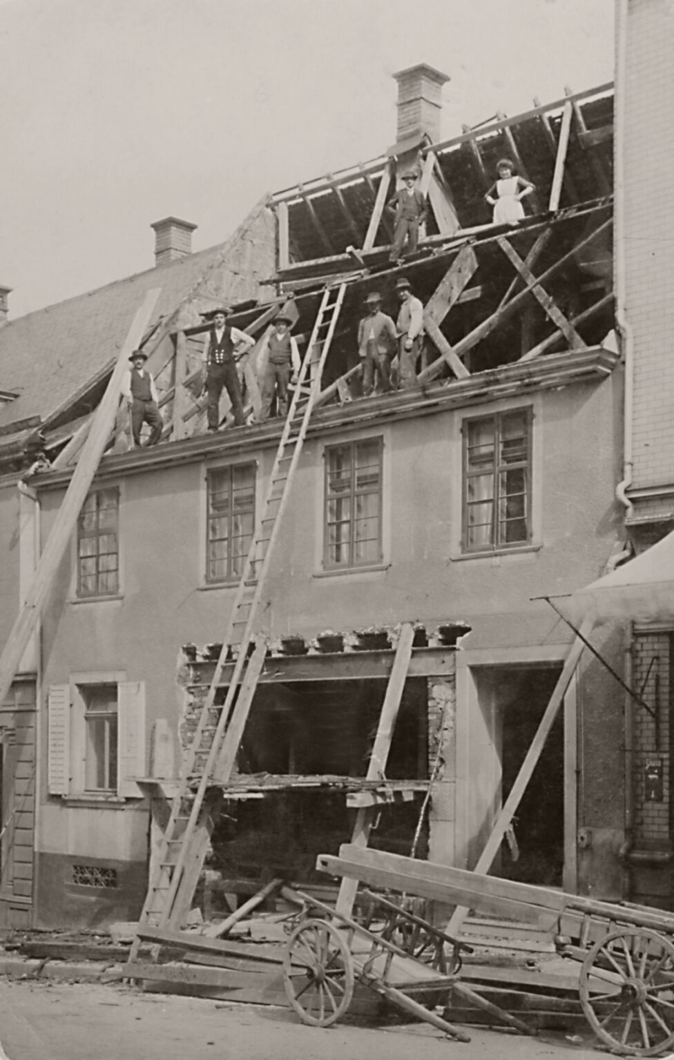 Geschichte-(20)Umbau Haus Foto-Carle ca 1911-www